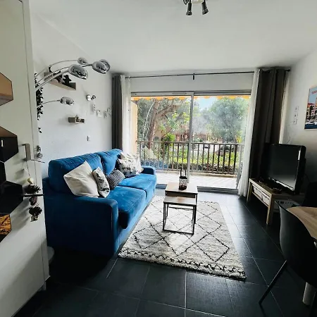 Terrasse Piscine * Sanary-sur-Mer